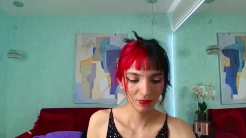 dafne huges online show from January 30, 1:22 am