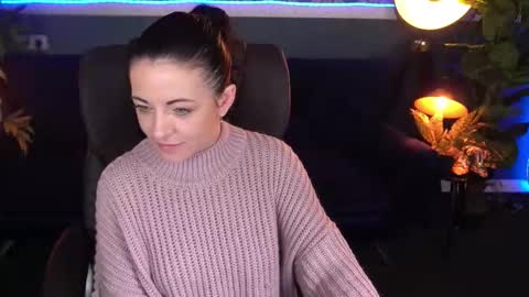 Dafni Mon online show from November 19, 6:57 am