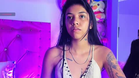 Snapshot of dahiangomezz chatting on February 26, 11:00 am online show from February 26, 11:00 am