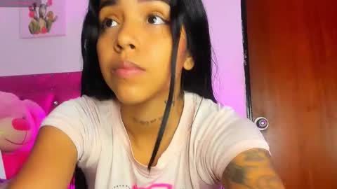 Snapshot of dahiangomezz chatting on September 24, 8:02 am online show from September 24, 8:02 am