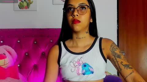 Snapshot of dahiangomezz chatting on October 21, 5:06 pm online show from October 21, 5:06 pm