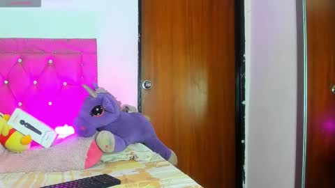 Snapshot of dahiangomezz chatting on September 10, 7:41 am online show from September 10, 7:41 am