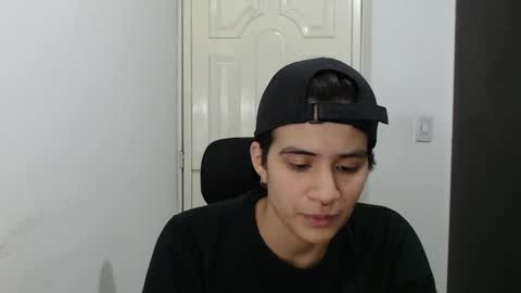 Snapshot of dahliarios chatting on January 20, 1:28 am lorena online show from January 20, 1:28 am