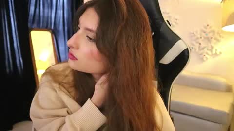 Lauren            online show from December 3, 2:19 pm