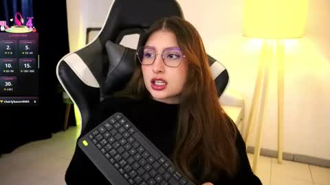 Lauren            online show from September 11, 1:55 pm