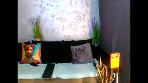 Ashe online show from May 22, 12:03 pm