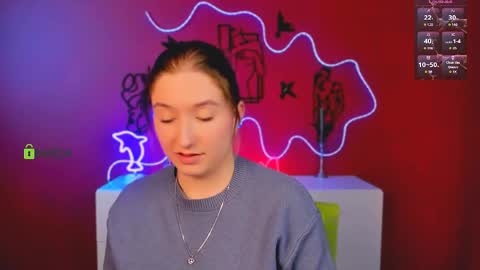 Little Di online show from April 12, 9:17 pm