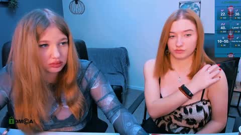 Little Di online show from December 16, 7:32 pm