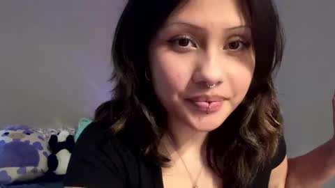 Daisy online show from February 6, 9:49 pm