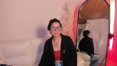 Dakota online show from January 31, 2:07 pm