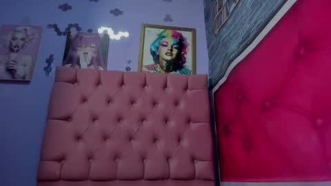 Mariana online show from October 28, 12:05 am