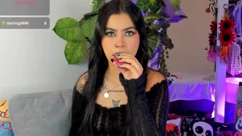   online show from October 15, 6:05 am