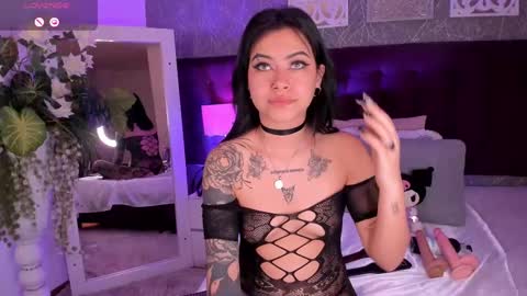   online show from September 12, 7:07 am