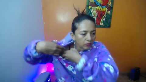 Snapshot of daleska_delicious1 chatting on February 16, 12:32 pm daleska_delicious1 online show from February 16, 12:32 pm