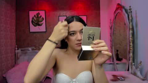 dali_collin online show from November 11, 12:24 pm