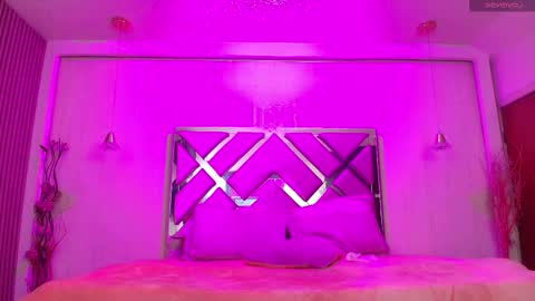 Daliia    online show from February 19, 1:32 pm