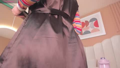 Daniela online show from December 17, 11:25 am