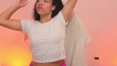 daniela_rivasthl online show from February 10, 4:04 am