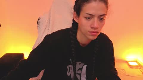 daniela_rivasthl online show from March 23, 8:31 am