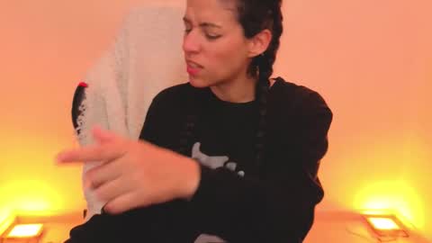 daniela_rivasthl online show from March 26, 6:04 am