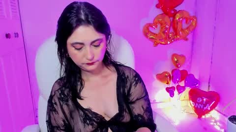 Snapshot of danielahot2 chatting on February 11, 4:01 am Daniela online show from February 11, 4:01 am