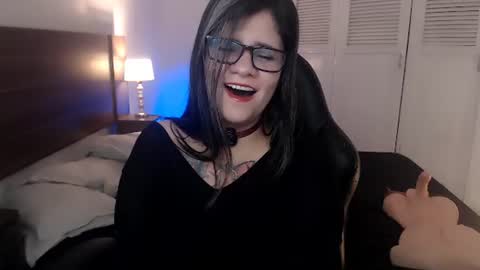 daniellerain online show from June 14, 2:24 am