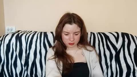 Mia online show from March 5, 8:10 am