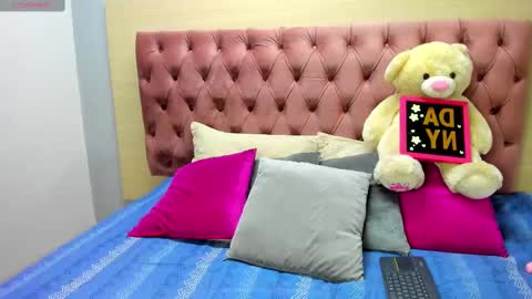 DaniiBelluci  online show from February 24, 2:59 am