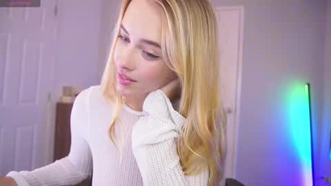 Hi my name is Anna. Please say hello I like to chat with you. If u have request use Tip option .Thank you online show from February 25, 1:30 am