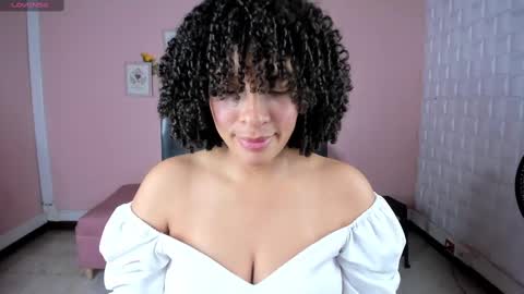 Snapshot of danna_berry chatting on January 9, 3:12 pm DannaBerry online show from January 9, 3:12 pm