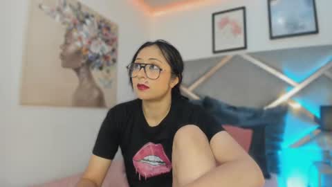danna online show from July 25, 12:12 pm