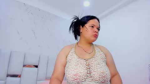 dannabeacker online show from July 11, 12:27 pm