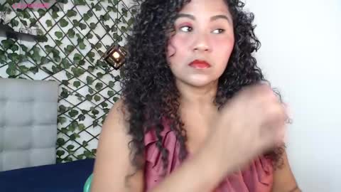 Snapshot of dannaberlin_0 chatting on February 6, 12:37 pm dannaberlin_0 online show from February 6, 12:37 pm