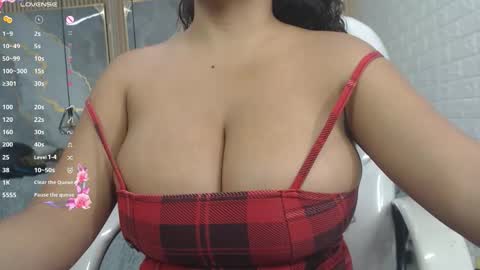 danna online show from November 20, 9:05 pm