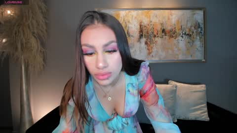 Snapshot of dannacruz_ chatting on December 5, 6:55 pm Danna Cruz  online show from December 5, 6:55 pm