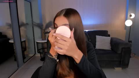 Snapshot of dannacruz_ chatting on October 8, 7:07 pm Danna Cruz  online show from October 8, 7:07 pm