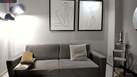 Snapshot of dannacruz_ chatting on December 22, 10:49 am Danna Cruz  online show from December 22, 10:49 am