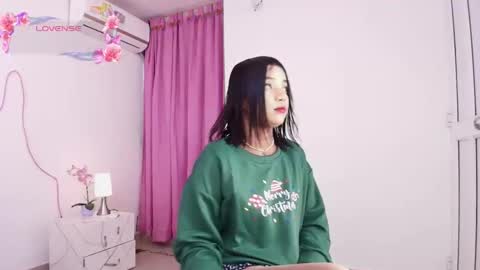 dannagabriella online show from December 22, 12:25 am