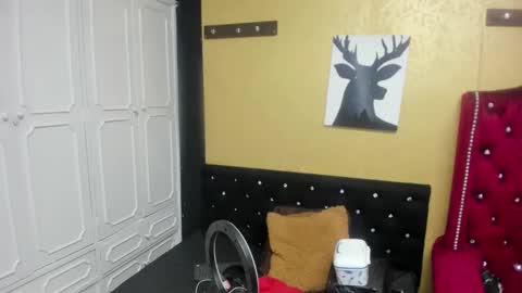 Danna Garza online show from March 11, 4:08 am