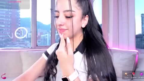 daphne_chers online show from October 23, 8:15 pm