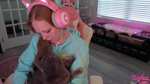 Daphne Madison online show from September 28, 9:53 pm