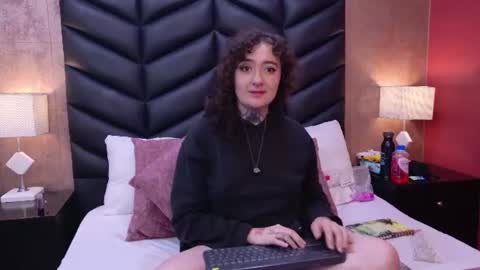 Dapneh online show from July 22, 7:26 pm