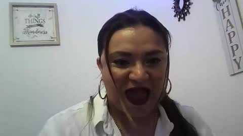 dapnne online show from March 30, 5:23 pm