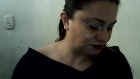 dapnne online show from July 29, 2:50 pm
