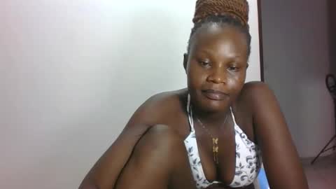 ESTHER online show from March 4, 4:46 pm