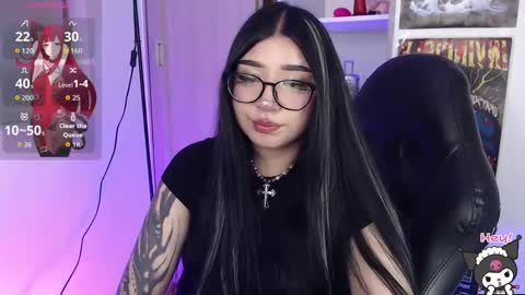 dark___doll online show from May 21, 3:48 am