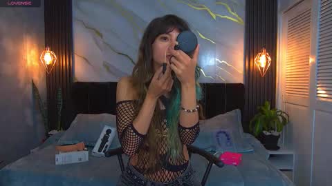 dark_dominika online show from March 17, 1:04 pm