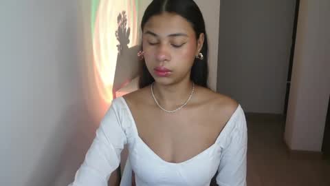 Snapshot of dark_enchantress_ chatting on December 31, 11:49 pm Sofia online show from December 31, 11:49 pm