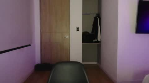 Snapshot of dark_enchantress_ chatting on September 13, 12:07 am Sofia online show from September 13, 12:07 am