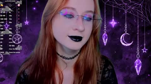 Lola online show from April 11, 2:39 am